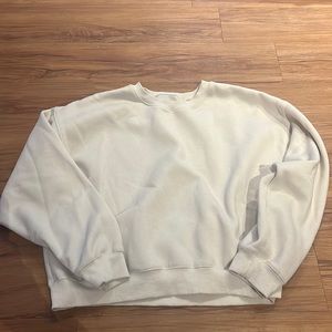 Aritizia oversized crew neck